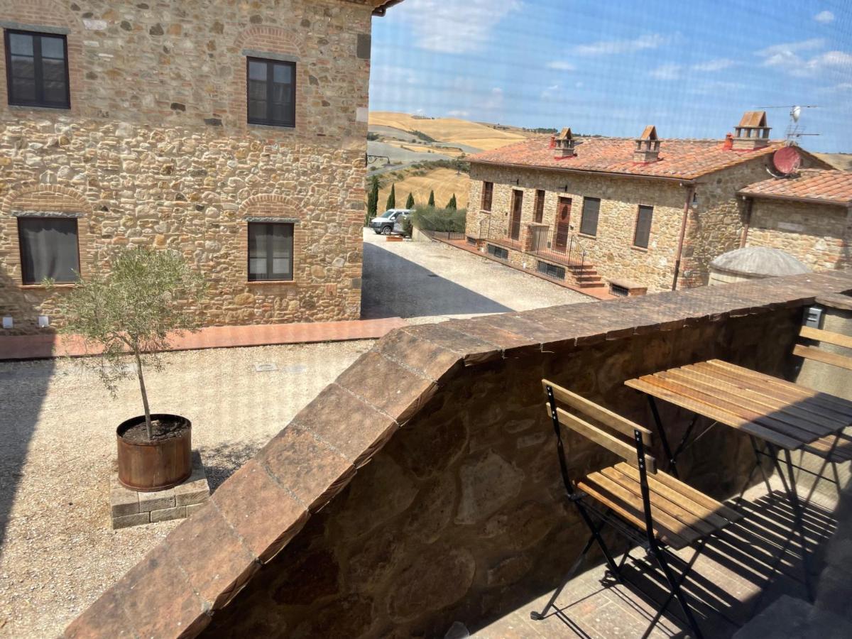 Podere Le Volpaie - Arancia بمونتيكاتيني فال دي سيسينا المظهر الخارجي الصورة